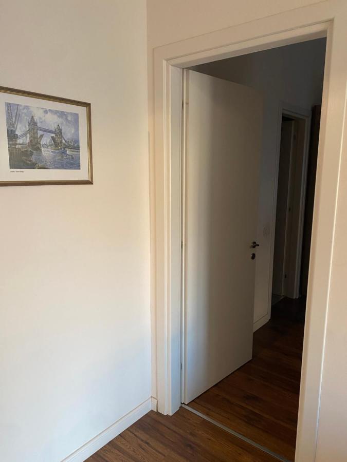 Ambassador Tirana Apartment Exterior photo