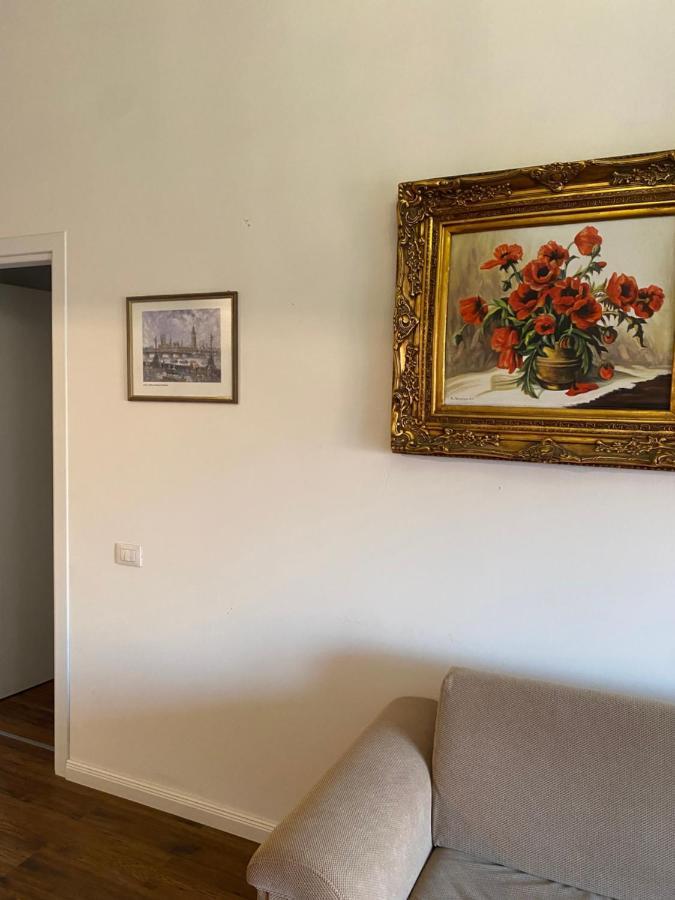 Ambassador Tirana Apartment Exterior photo